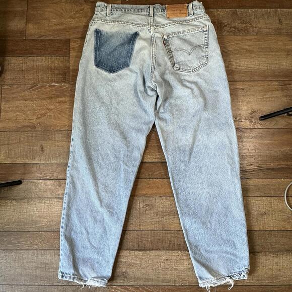 VINTAGE Levi’s 560 Jeans Red Tab 34x30 Light Wash USED SHIPS ASAP - Picture 2 of 9